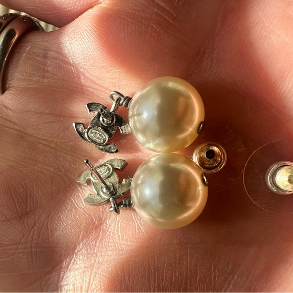CHANEL Silver and White Pearl Earrings - Picture 6 of 6